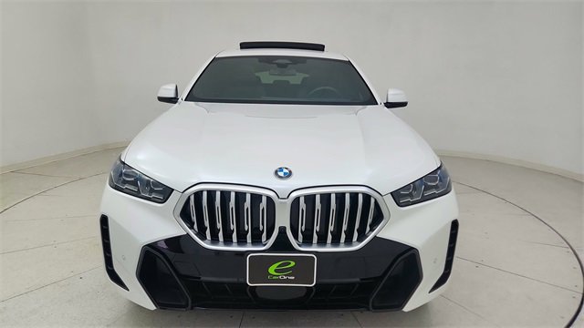 Used 2024 BMW X6 xDrive40i w/ Premium Package image 2