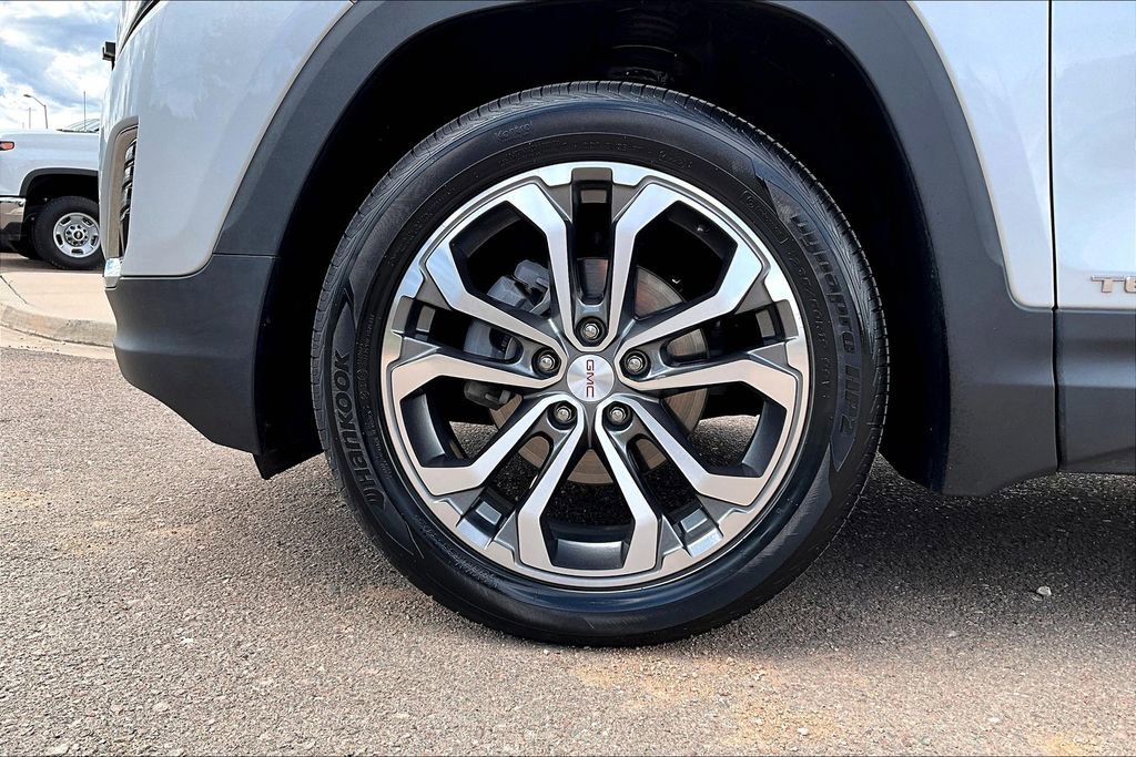 Used 2020 GMC Terrain SLT image 8