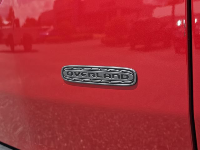 New 2026 Jeep Cherokee Overland w/ Trailer Tow Group AWD/4WD image 17