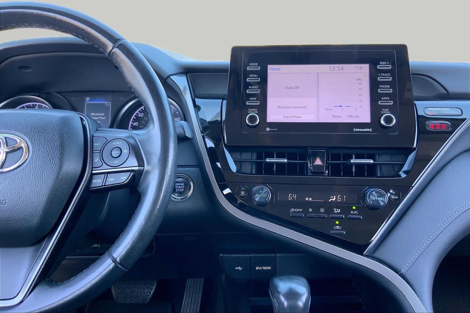 Used 2023 Toyota Camry SE w/ Convenience Package FWD image 7