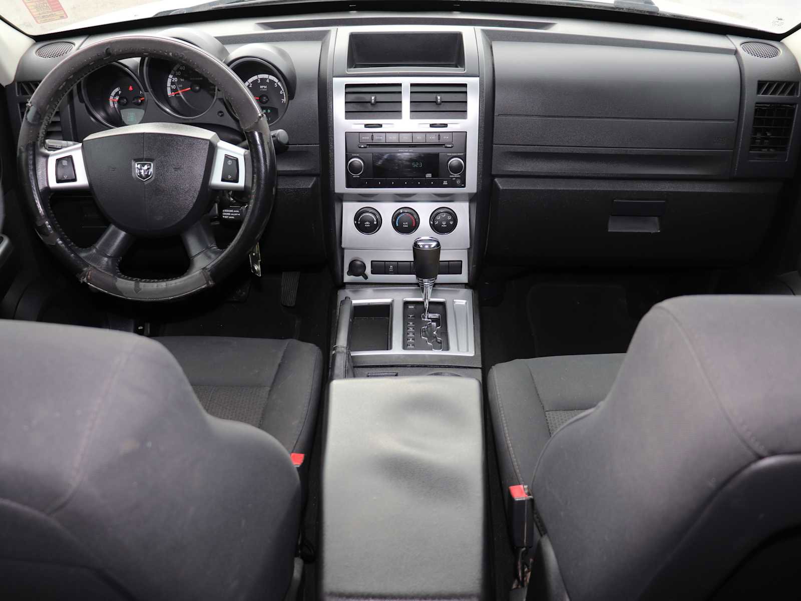 Used 2011 Dodge Nitro SXT image 26