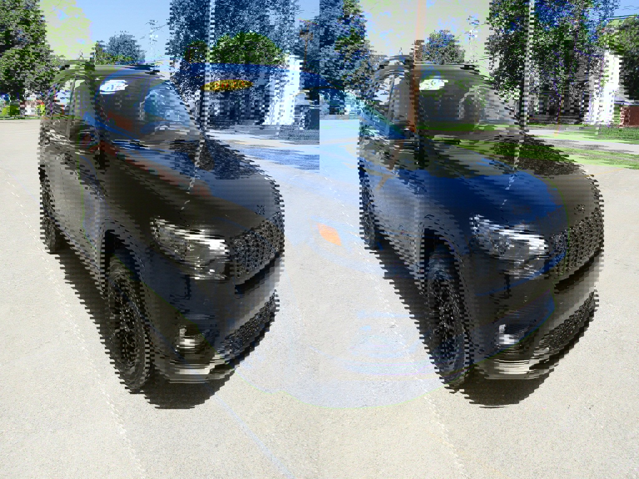 Used 2023 Jeep Cherokee Altitude Lux image 1