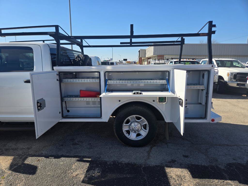 Used 2024 RAM 3500 Tradesman w/ Safety Group AWD/4WD image 37