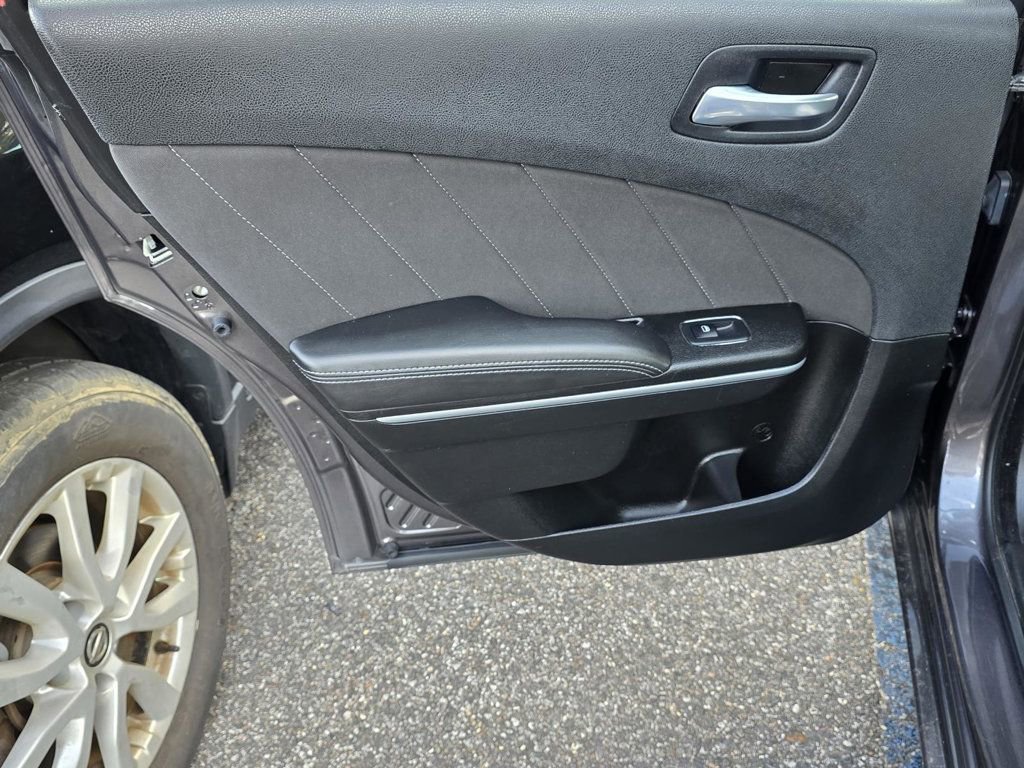 Used 2023 Dodge Charger SXT image 26