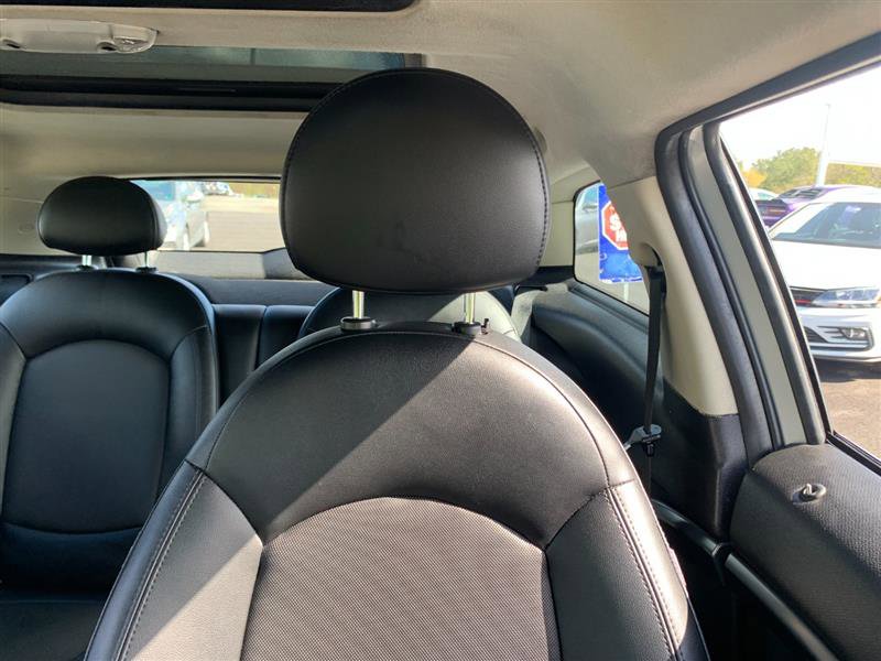 Used 2015 MINI Cooper Paceman S image 13