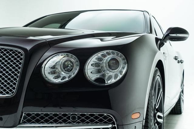 Used 2017 Bentley Flying Spur W12 AWD/4WD image 11