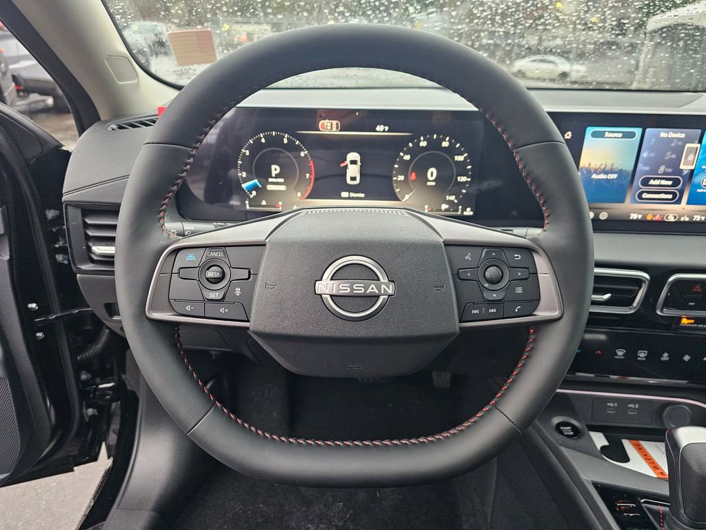 New 2026 Nissan Sentra SR w/ SR Premium Package FWD image 11