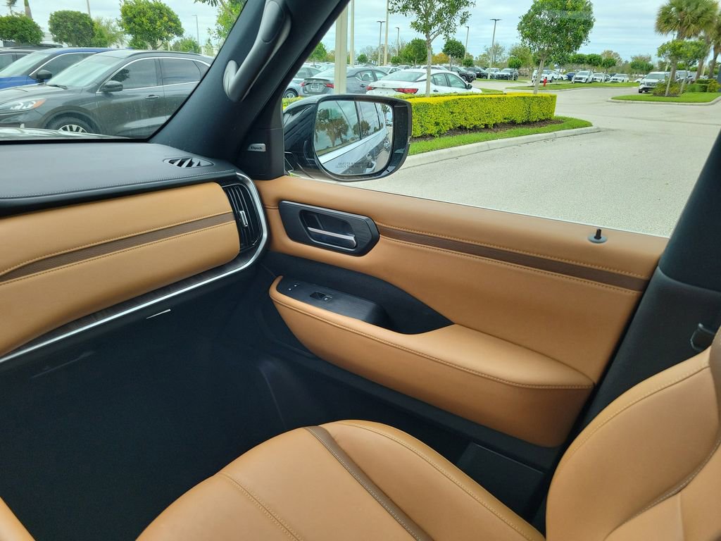 Used 2025 Nissan Armada SL w/ Captain's Chari Seat Package image 19