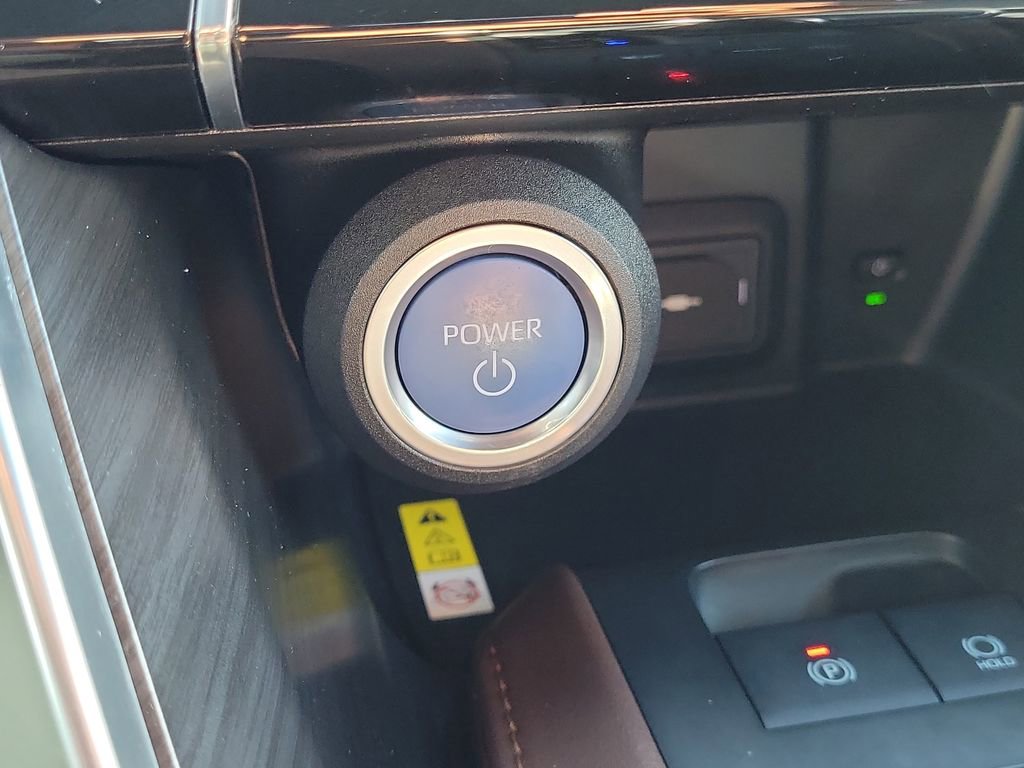 Used 2021 Toyota Venza Limited w/ Activity Package (TMS) image 35