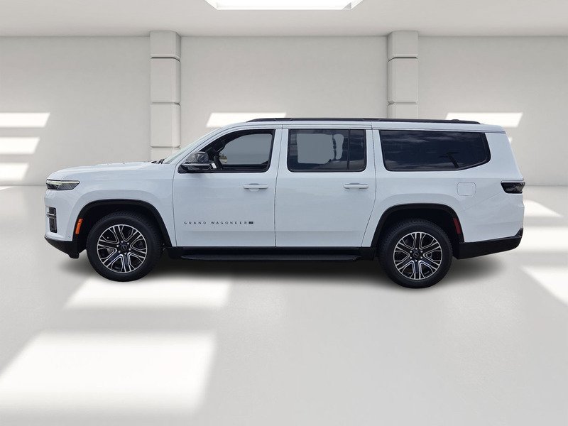 New 2026 Jeep Grand Wagoneer L 4WD w/ Premium Group I image 2