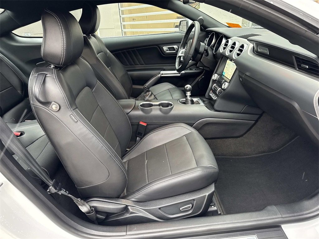 Used 2018 Ford Mustang GT Premium image 9