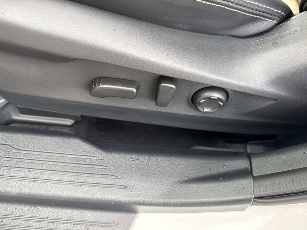 Used 2024 Subaru Outback Limited XT w/ Popular Package #2 image 27