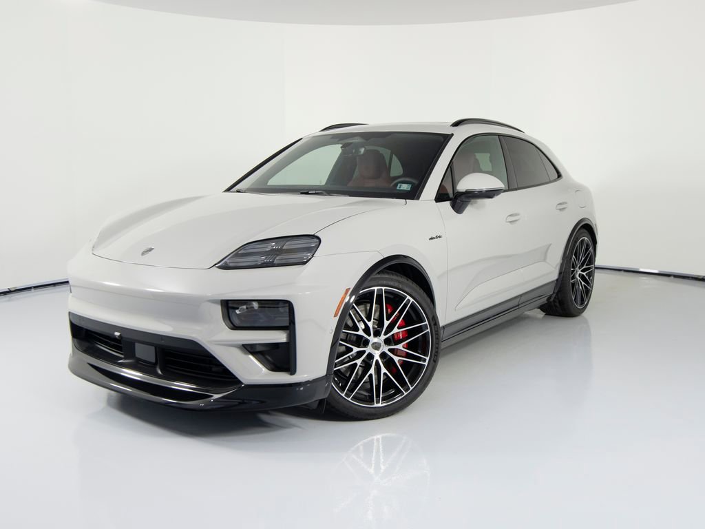 New 2026 Porsche Macan Turbo Electric image 6
