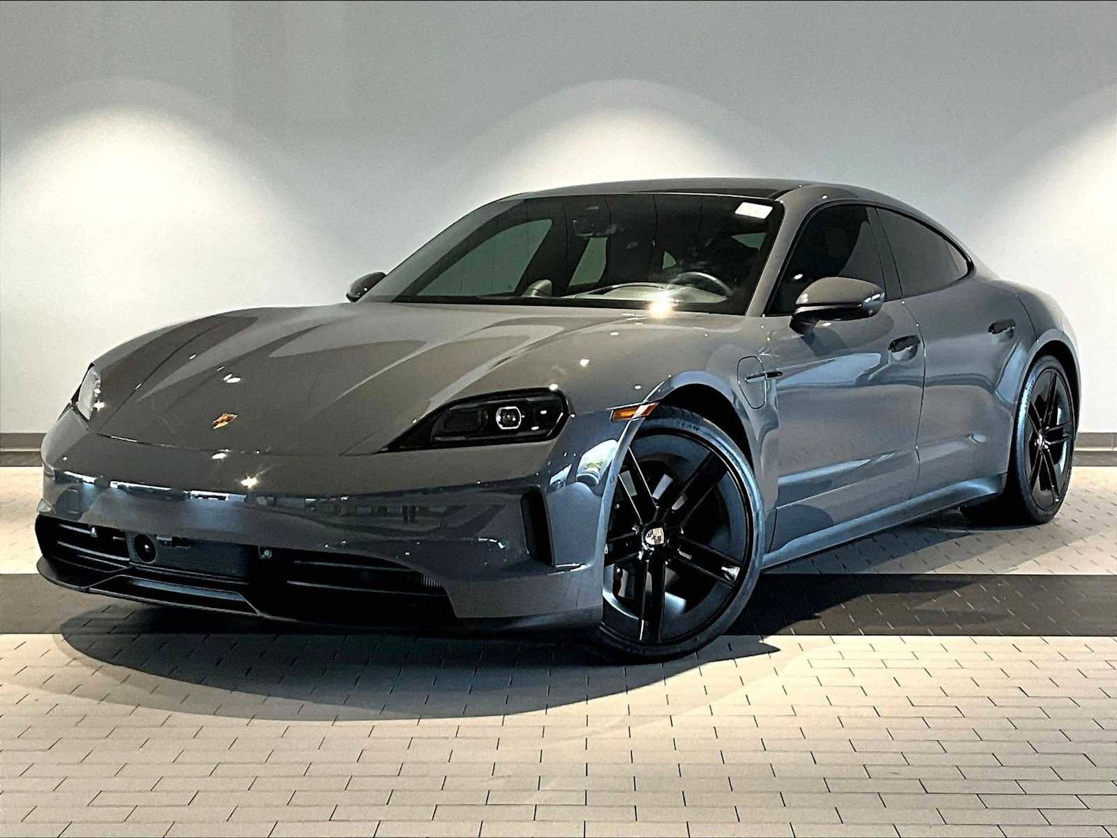 Used 2025 Porsche Taycan image 1