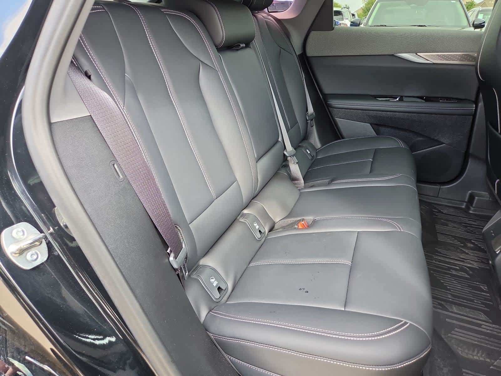 Used 2026 Cadillac Optiq Sport 1 w/ LPO, Floor Liner Package RWD image 20