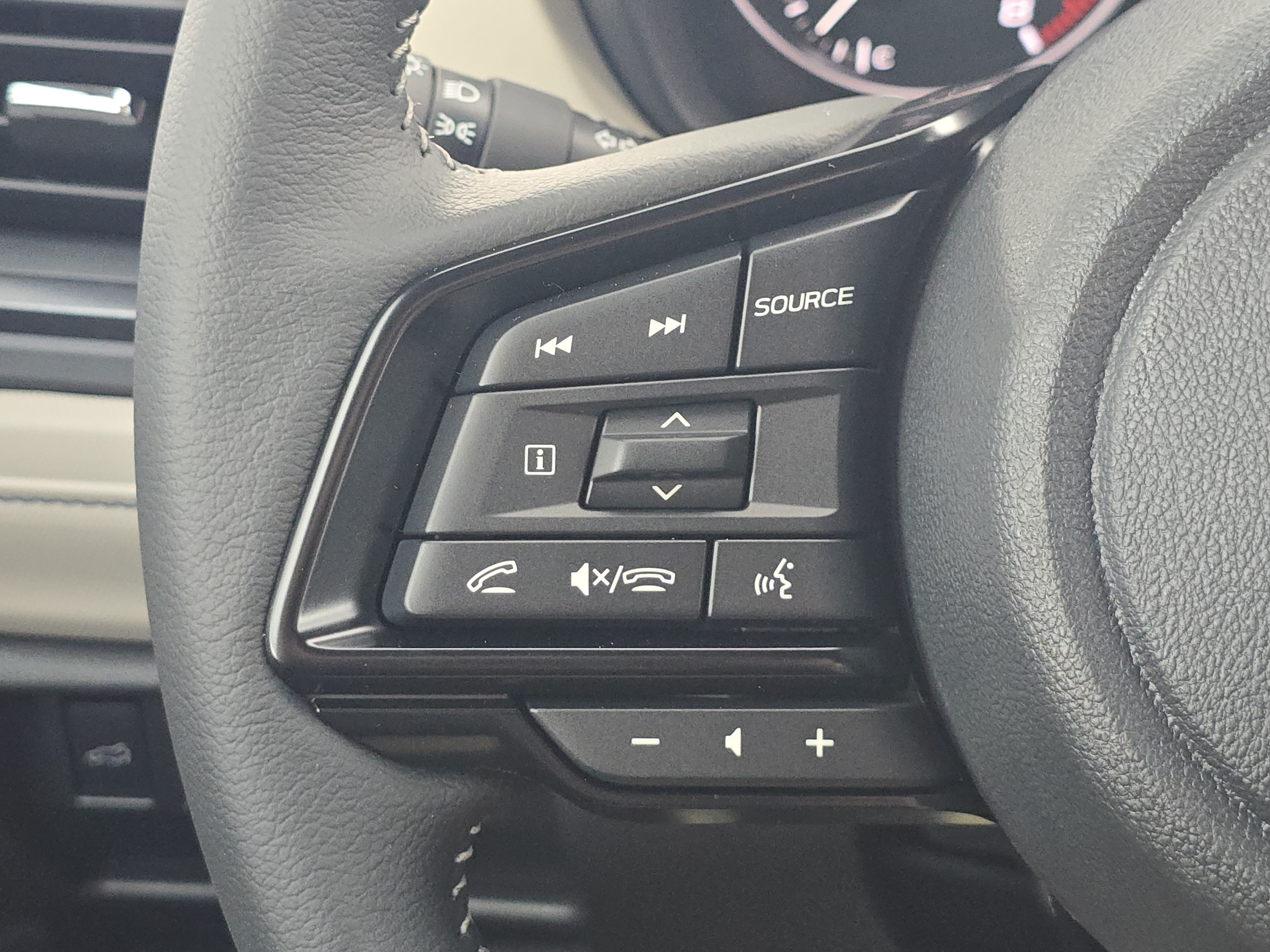New 2026 Subaru Forester Premium AWD/4WD image 25