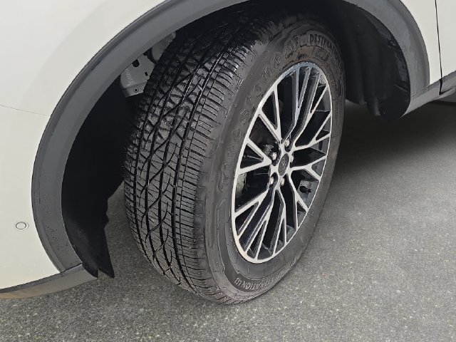 Certified 2023 Ford Escape SE w/ PHEV Premium Package FWD image 27