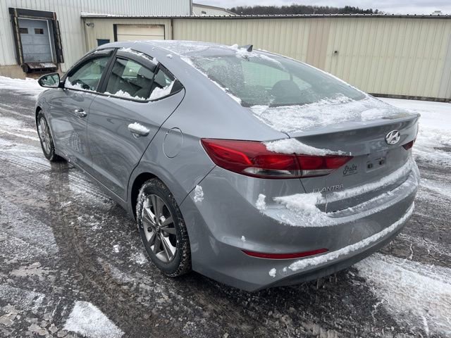Used 2017 Hyundai Elantra SE image 8