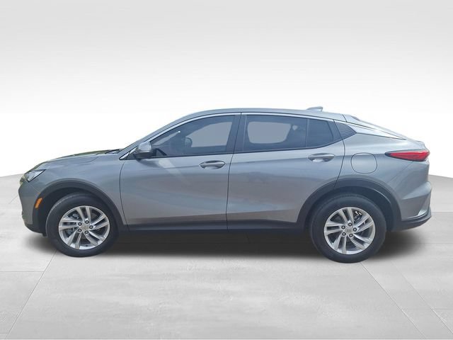 Used 2025 Buick Envista Preferred w/ Convenience II Package FWD image 4