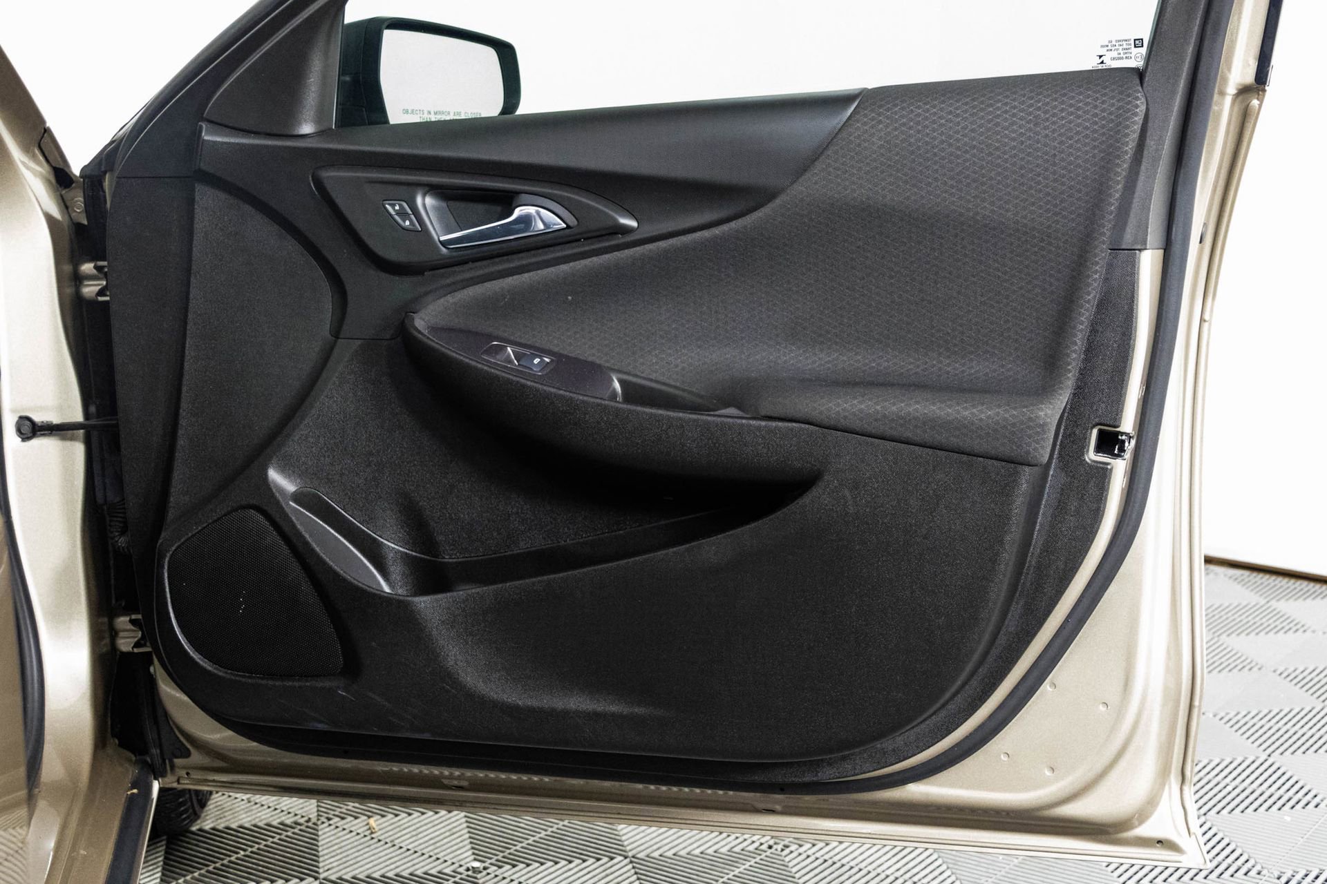 Used 2022 Chevrolet Malibu LS image 39