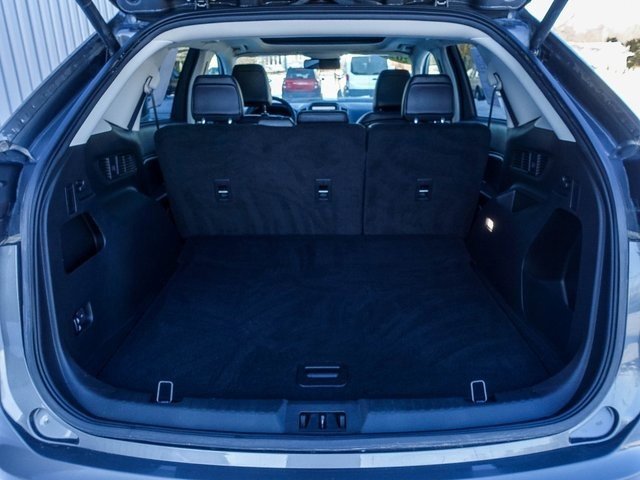 Used 2024 Ford Edge SEL w/ Convenience Package image 15