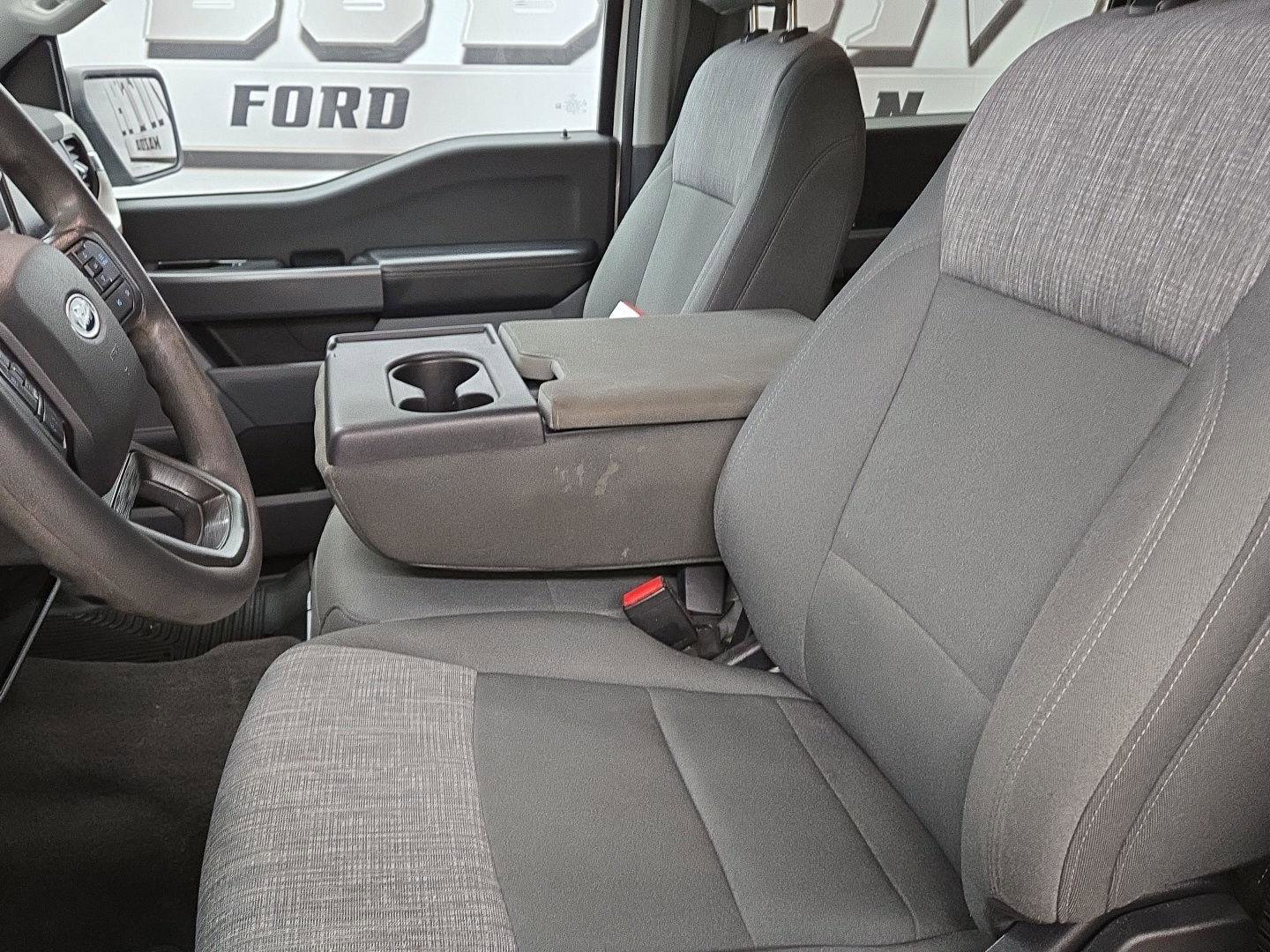 Used 2021 Ford F150 XLT w/ Trailer Tow Package image 6