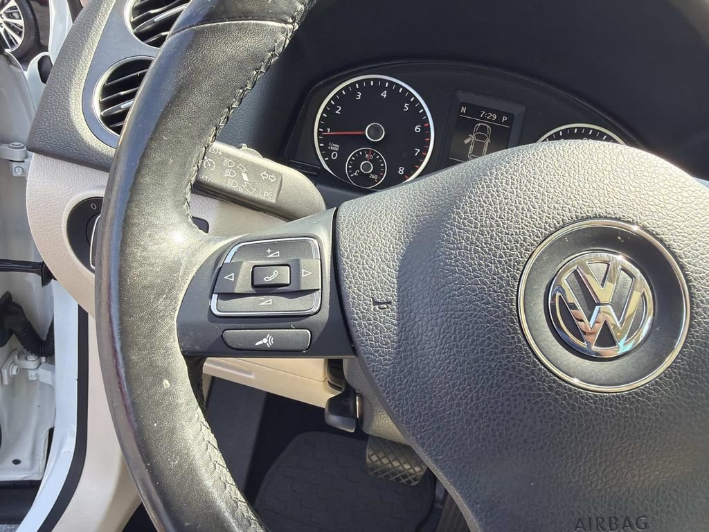 Used 2017 Volkswagen Tiguan Wolfsburg Edition FWD image 25