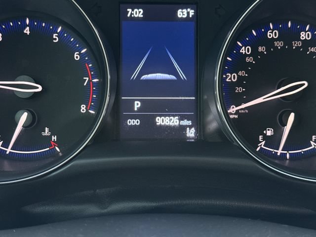Used 2021 Toyota C-HR XLE FWD image 13