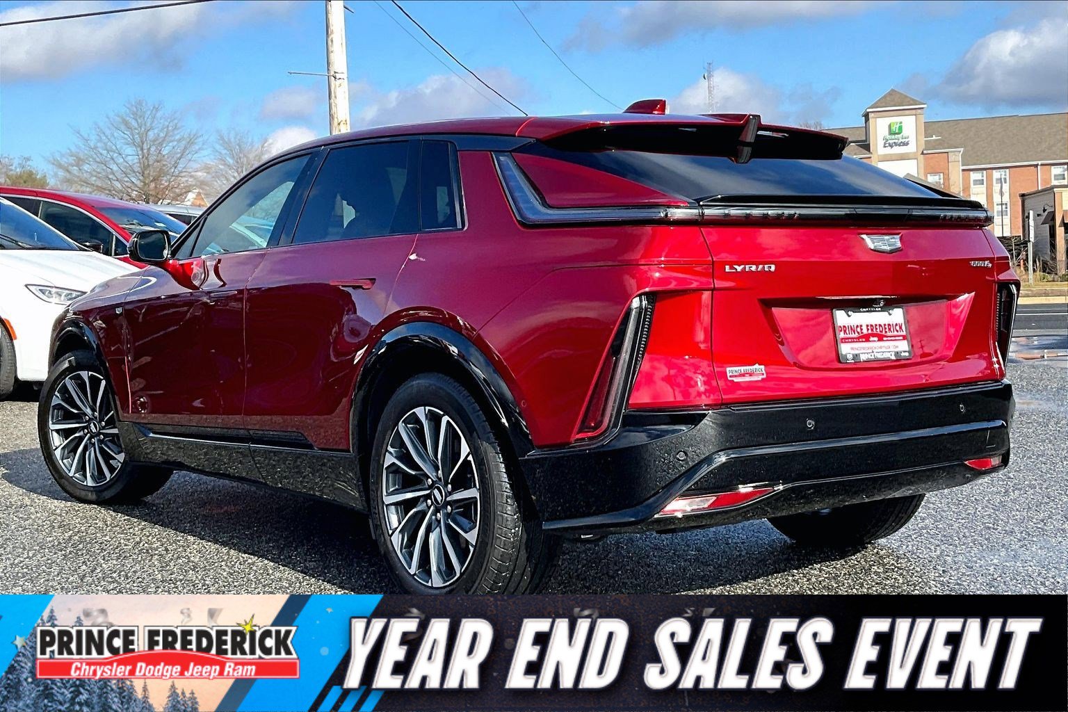 Used 2024 Cadillac Lyriq Sport image 10