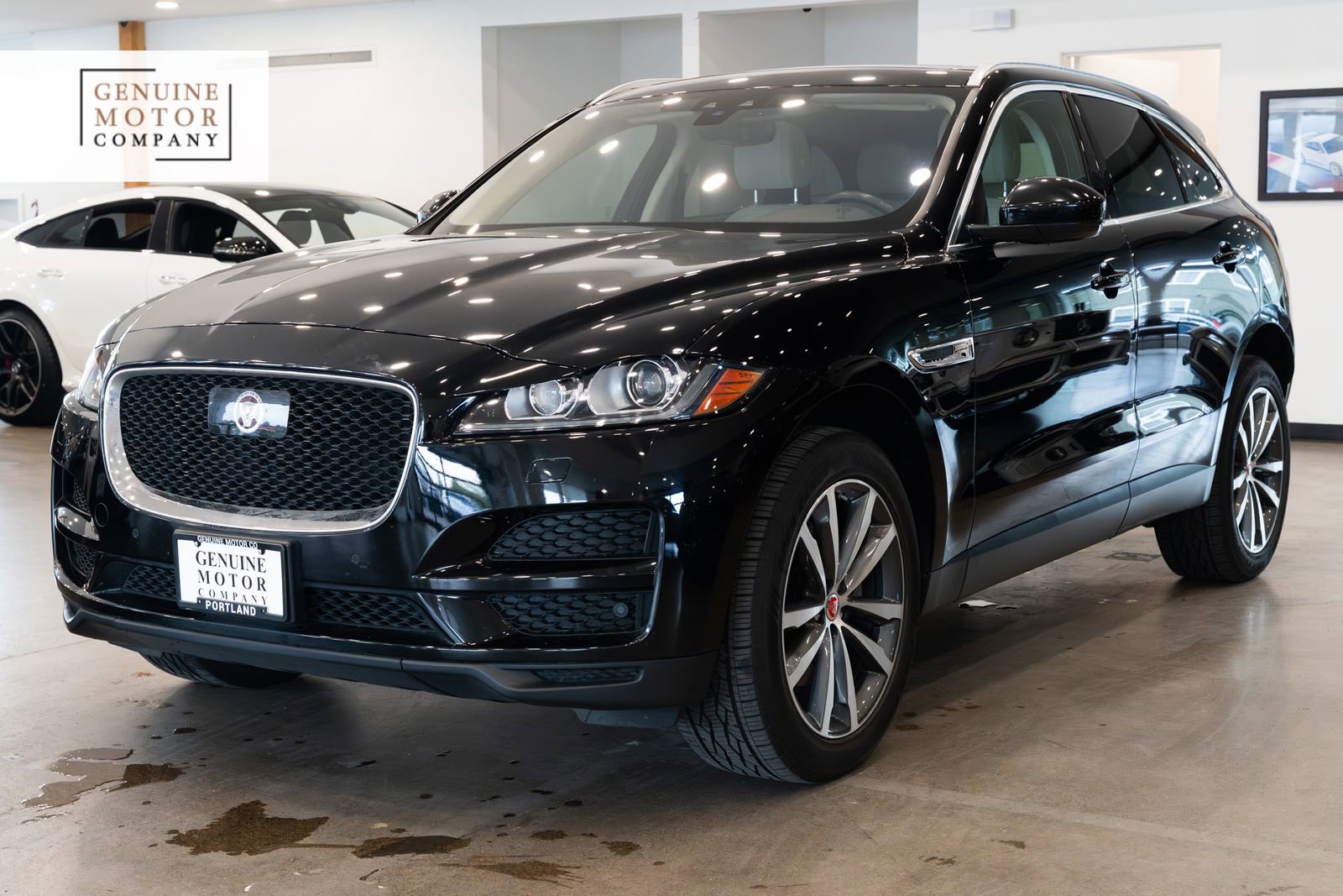 Used 2019 Jaguar F-PACE Prestige