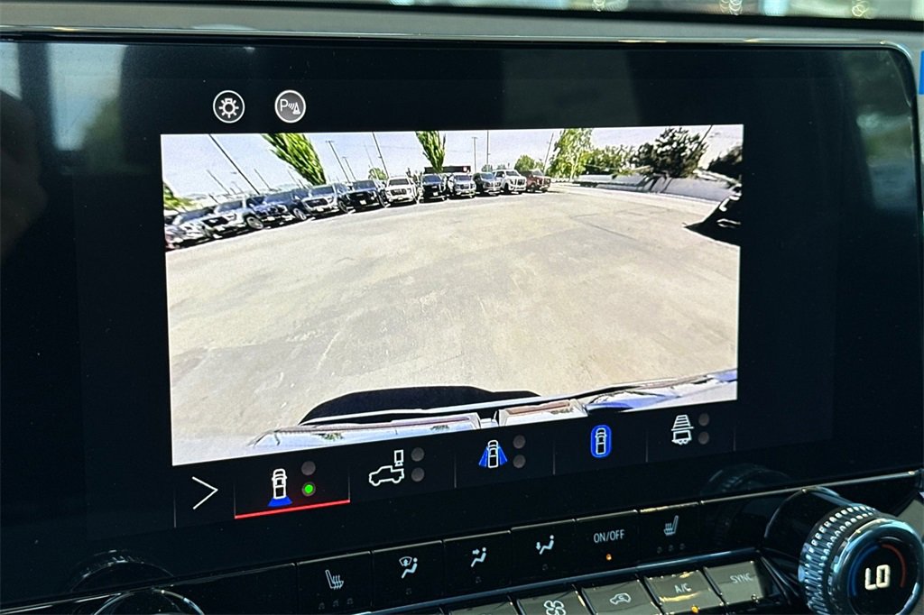 New 2025 GMC Canyon Elevation w/ Convenience Package image 16