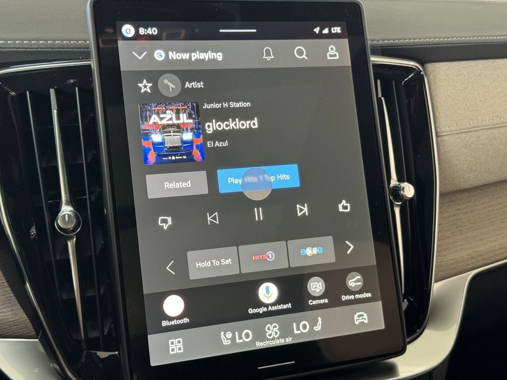 New 2026 Volvo XC90 T8 Plus AWD/4WD image 18