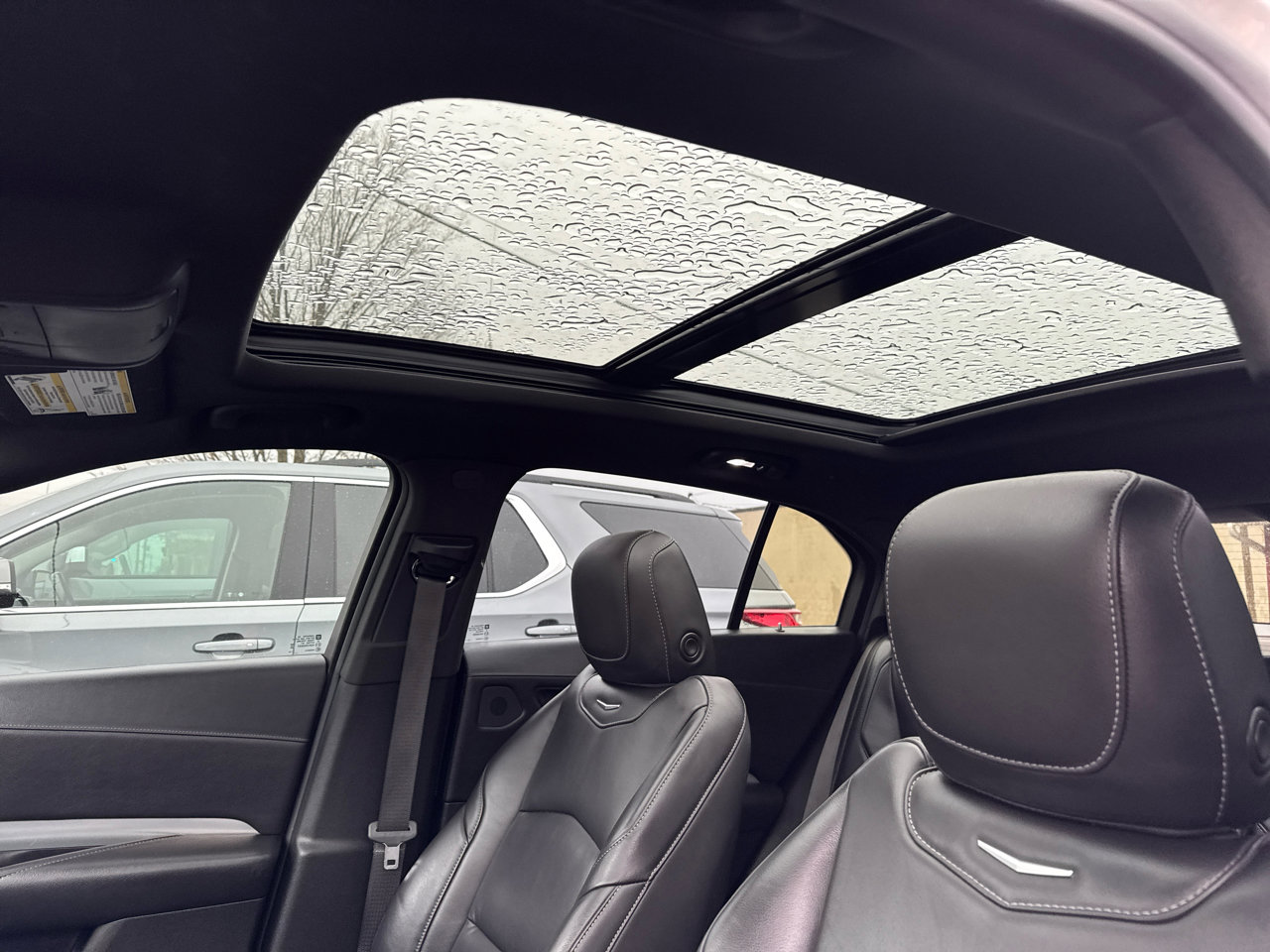 Used 2020 Cadillac XT4 Premium Luxury w/ Driver Awareness Package image 17