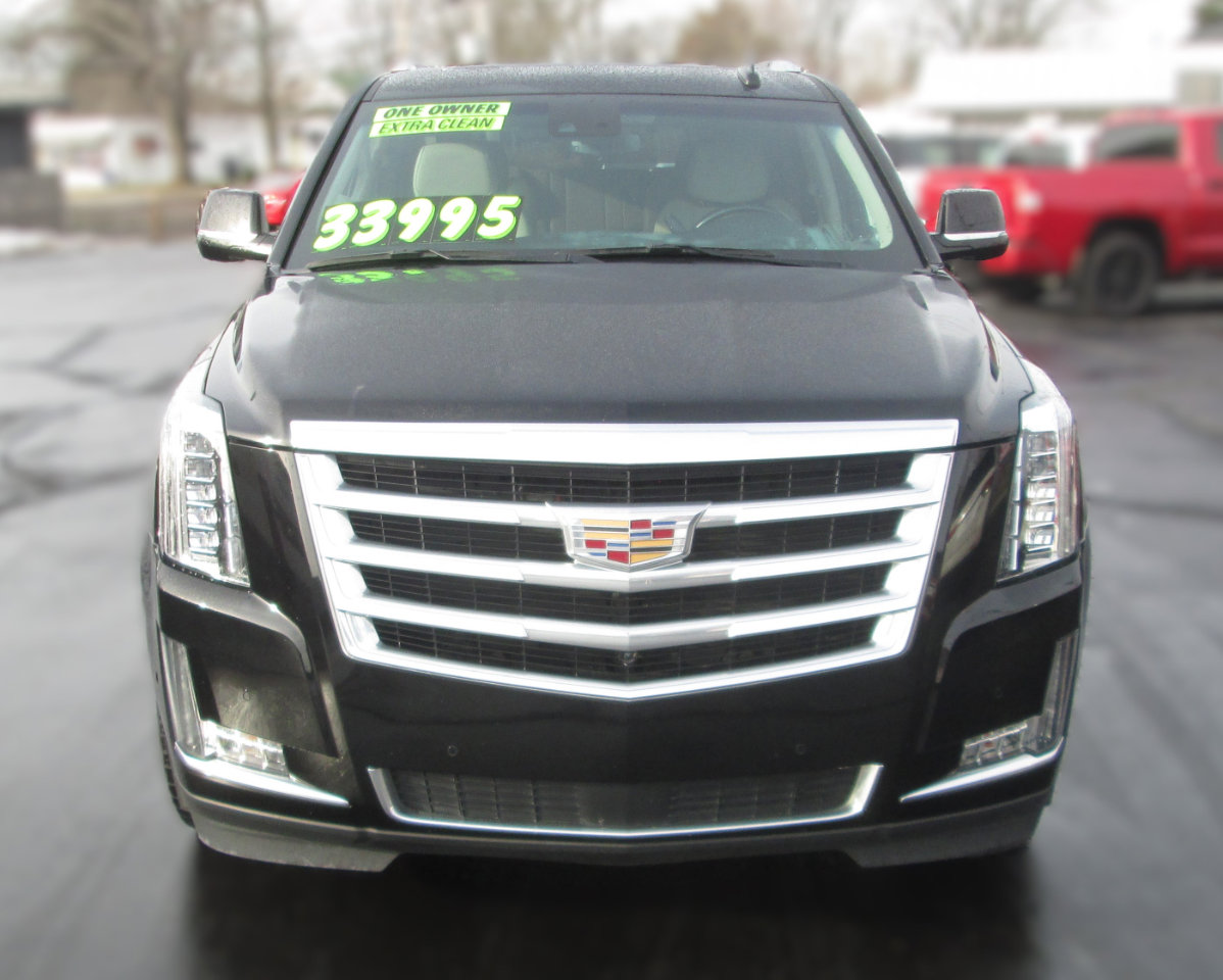 Used 2019 Cadillac Escalade Premium Luxury image 7