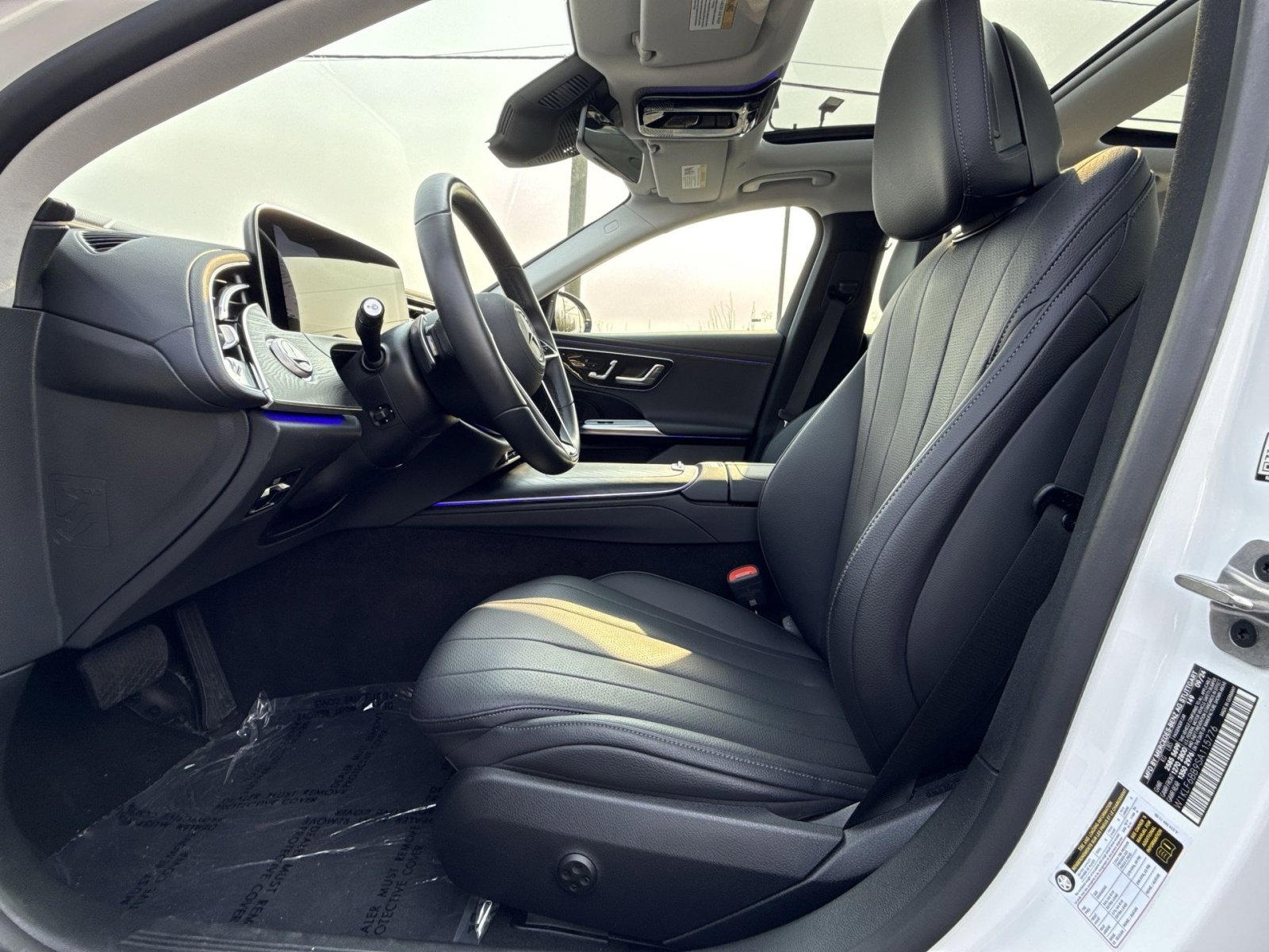 Used 2025 Mercedes-Benz E 450 4MATIC Sedan image 13