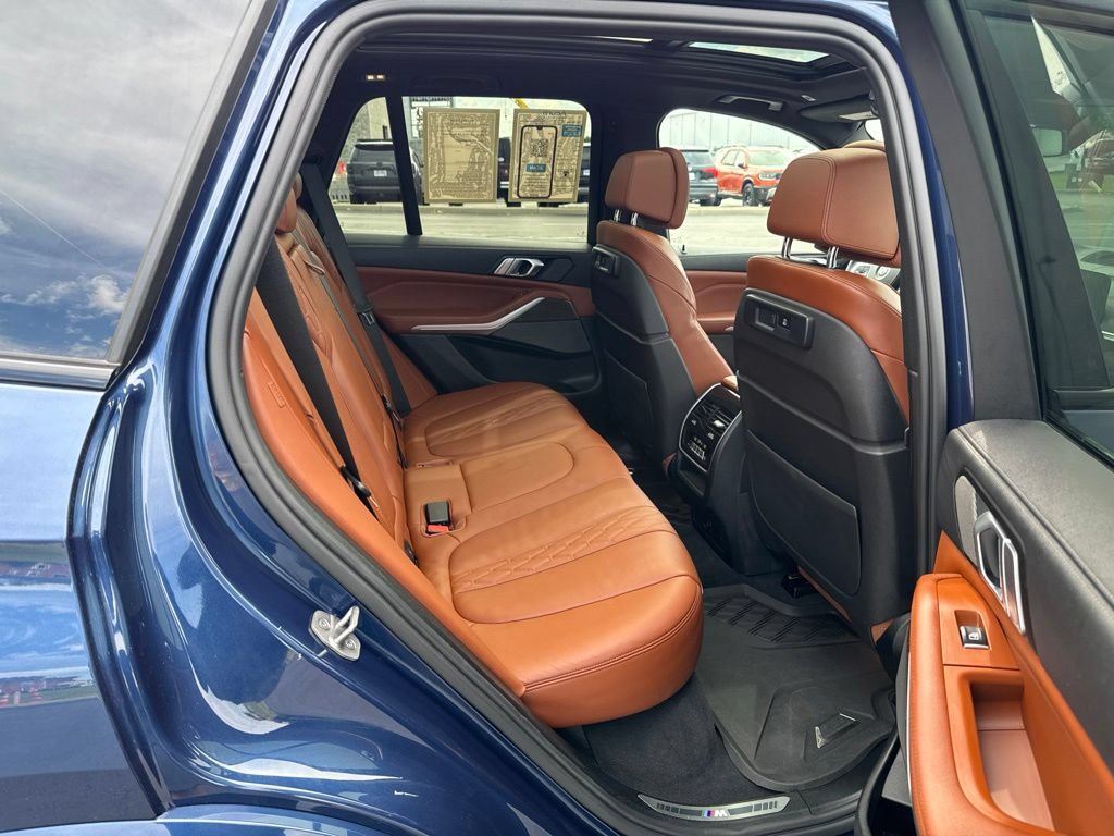 Used 2023 BMW X5 M50i AWD/4WD image 40