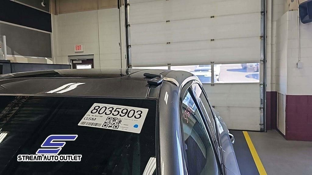 Used 2022 Acura MDX A-Spec image 11