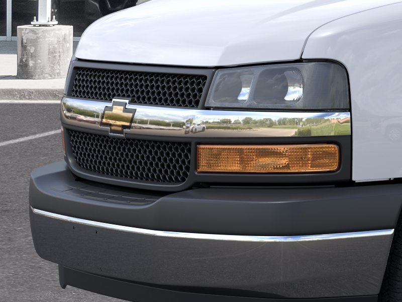 New 2026 Chevrolet Express 2500 Extended w/ Driver Convenience Package RWD image 15