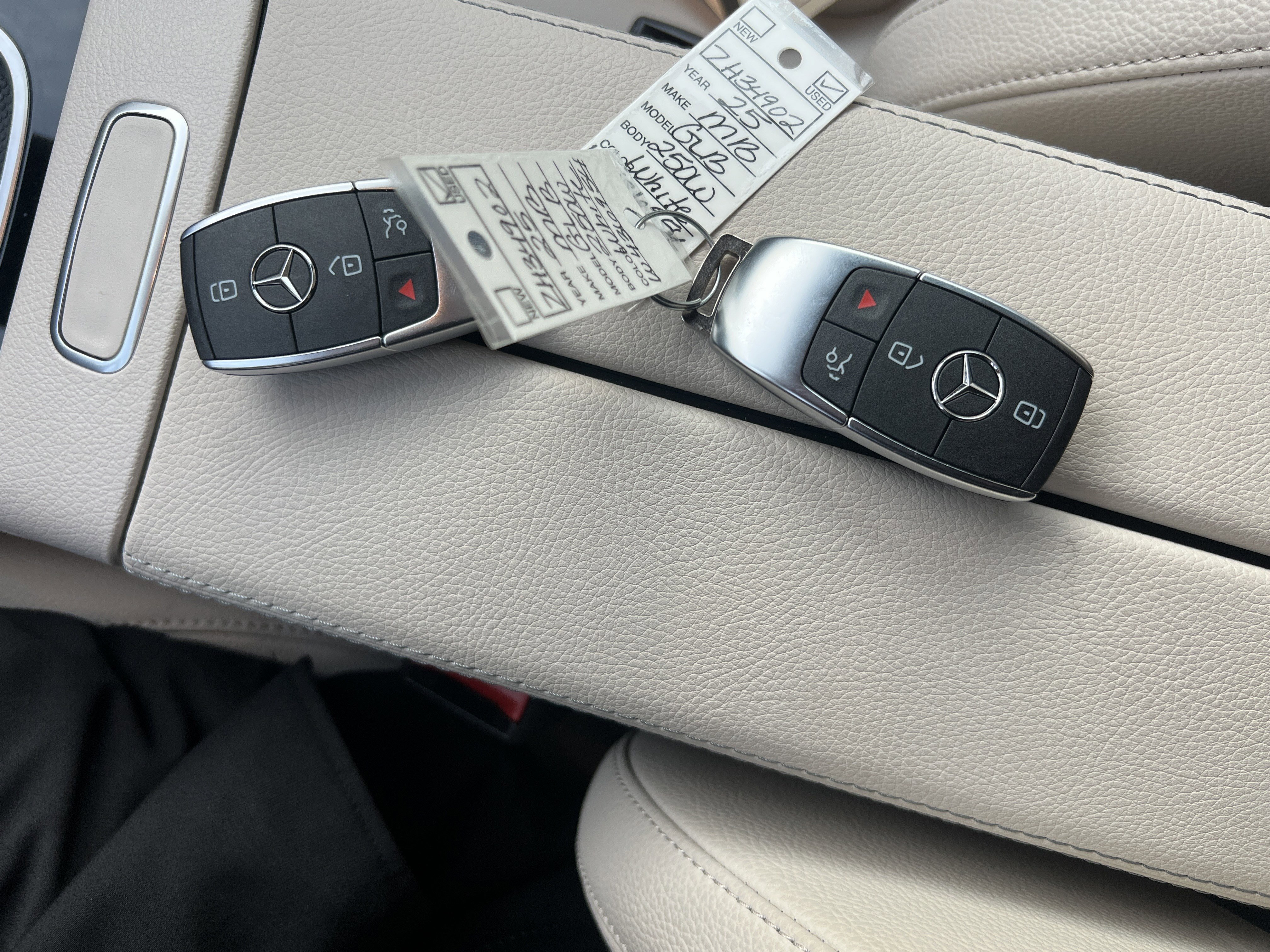 Certified 2025 Mercedes-Benz GLB 250 image 38