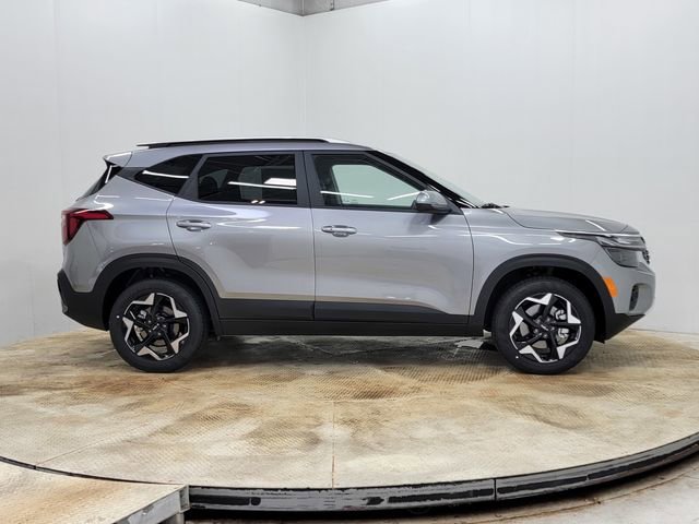 New 2026 Kia Seltos S image 4