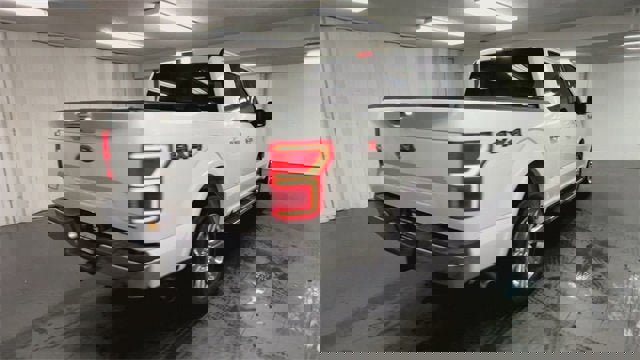 Used 2020 Ford F150 Lariat w/ Equipment Group 502A Luxury image 8