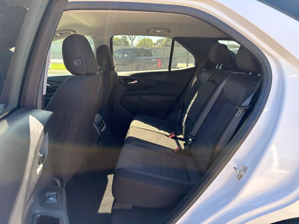 Used 2024 Chevrolet Equinox LT AWD/4WD image 18