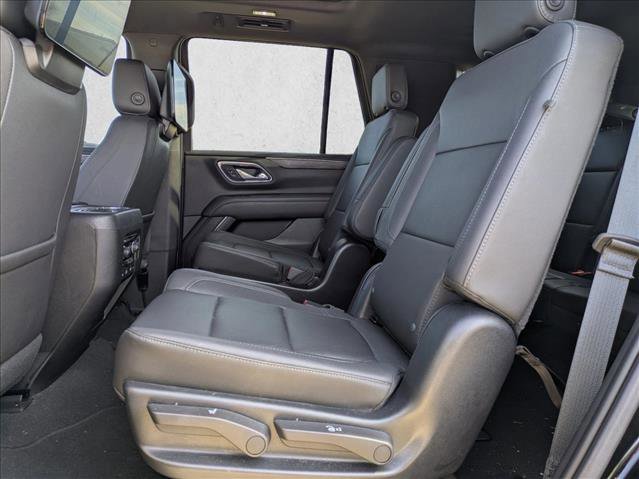 Used 2023 Chevrolet Tahoe Z71 w/ Luxury Package image 15