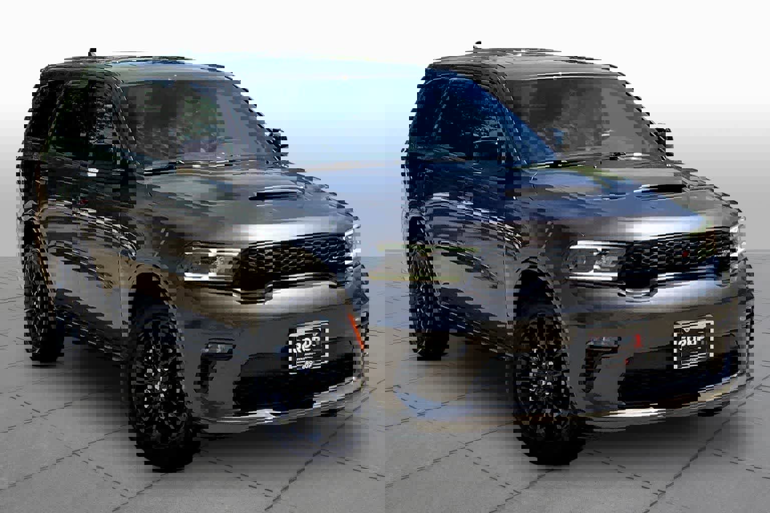 Used 2021 Dodge Durango R/T w/ Blacktop Package image 3