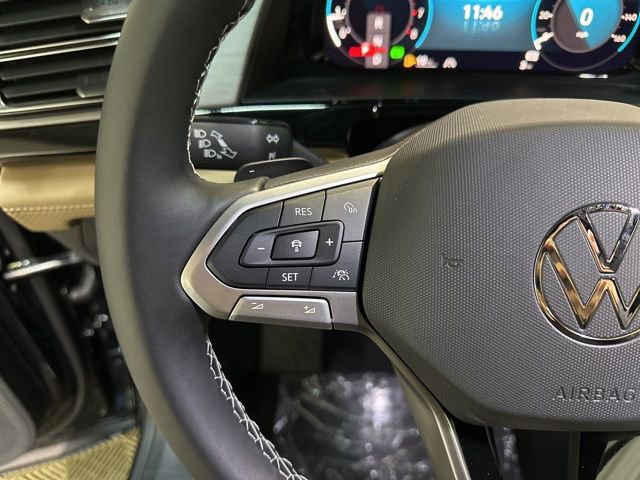 New 2025 Volkswagen Atlas Cross Sport SE image 18