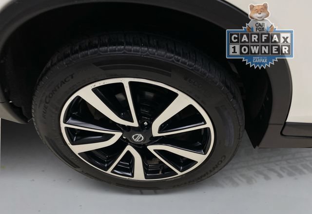 Used 2019 Nissan Rogue SL w/ Premium Package AWD/4WD image 18