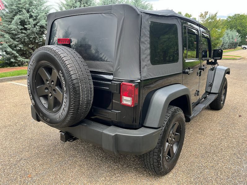 Used 2008 Jeep Wrangler Unlimited X AWD/4WD image 32