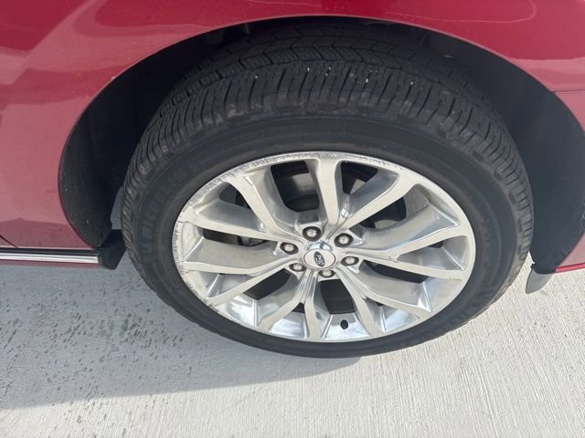 Used 2019 Ford Expedition Platinum image 10