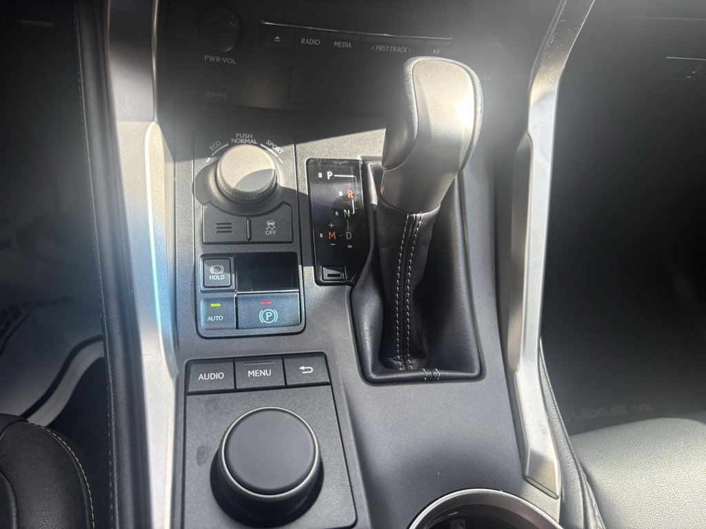 Used 2017 Lexus NX 200t FWD image 16