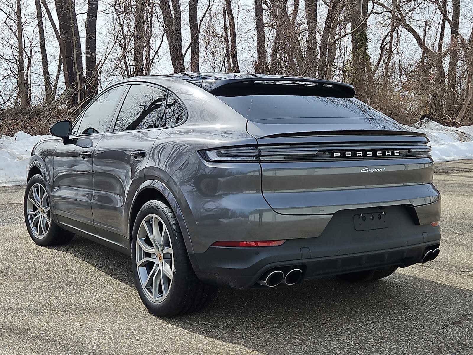 Certified 2024 Porsche Cayenne Coupe AWD/4WD image 3